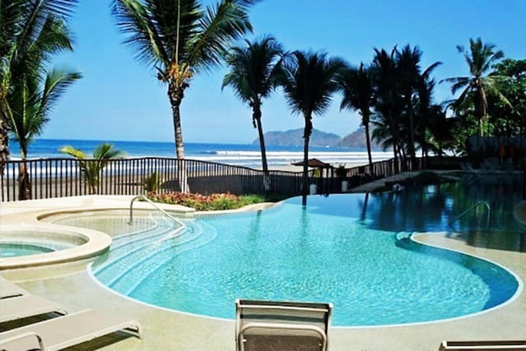 Secretjaco - Luxury Beach Front Penthouse With Pool & Jacuzzi エクステリア 写真